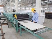 PU隔熱板生產(chǎn)線